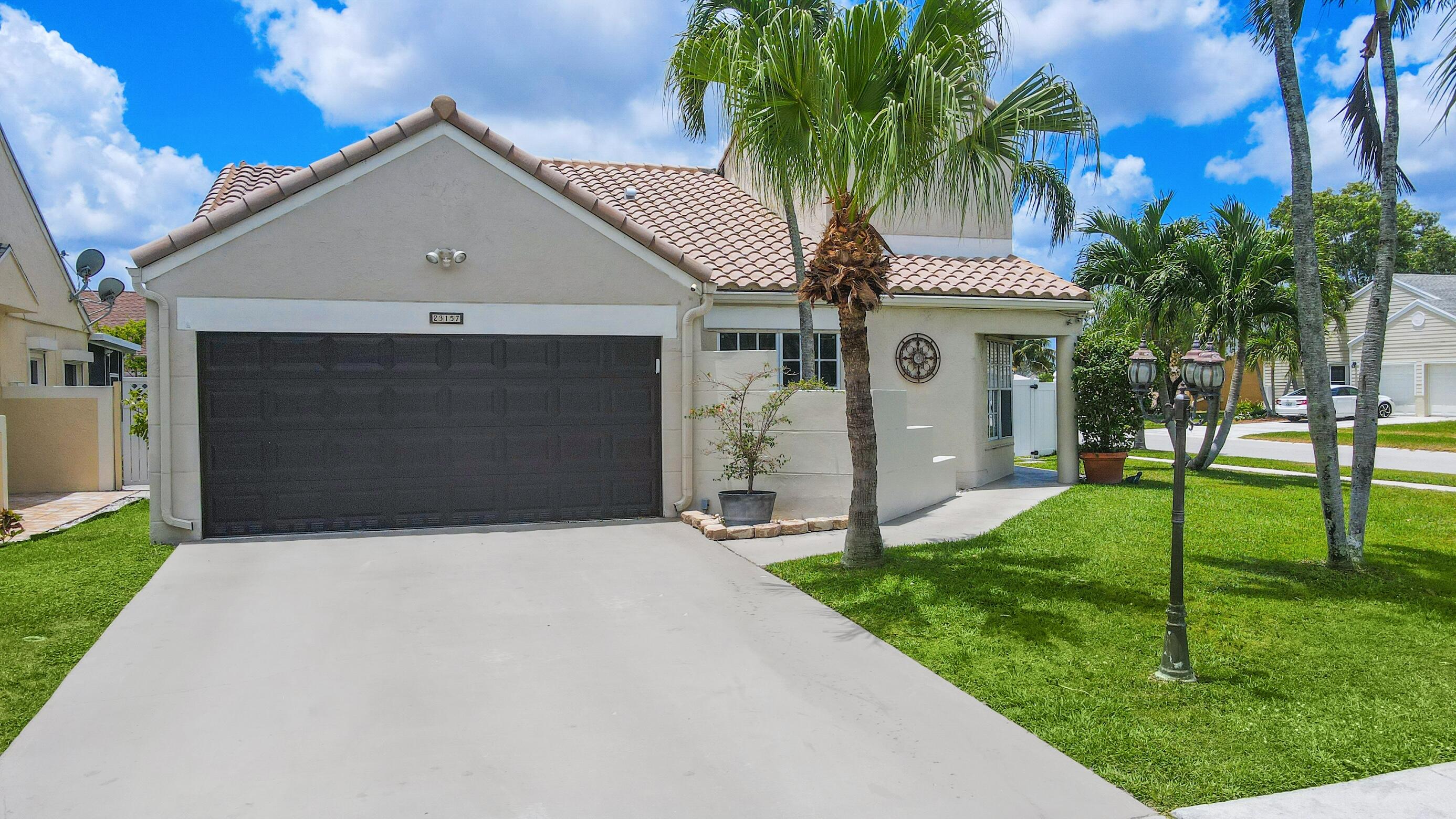 23157 Bentley Place Boca Raton, FL 33433 - Photo 4 of 63 23157 Bentley Pl Boca Raton -1