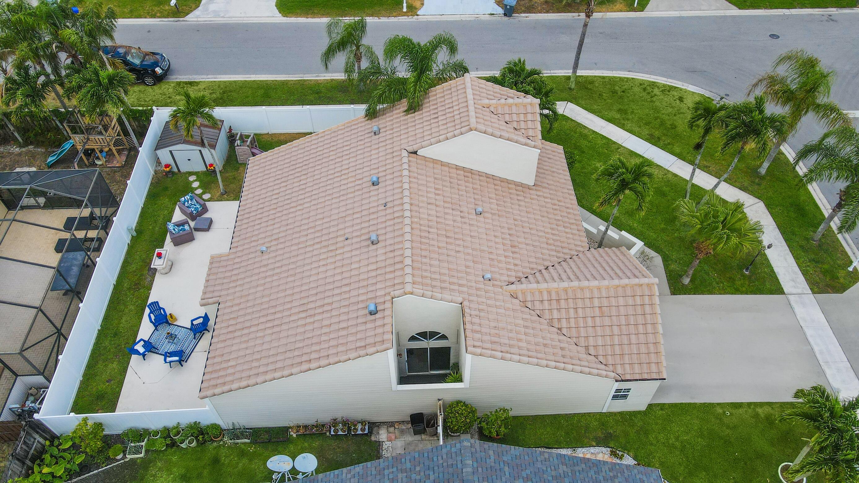 23157 Bentley Place Boca Raton, FL 33433 - Photo 6 of 63 23157 Bentley Pl Boca Raton -10