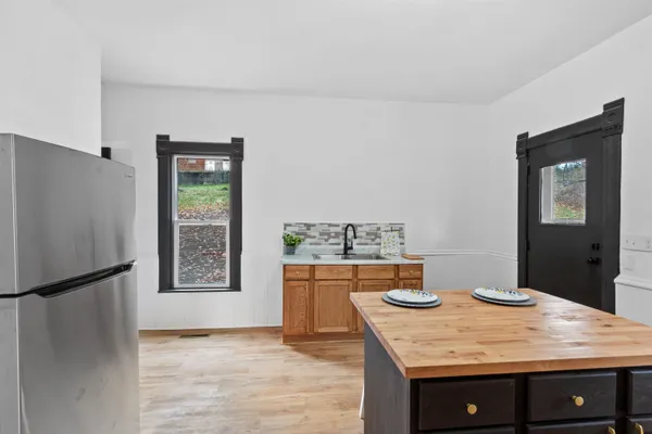 $199,900 | 144 East Park Street, Montello, WI 53949