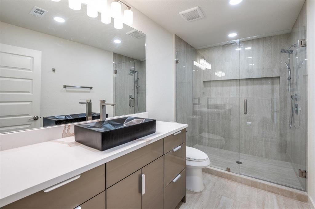 3401 Cross Bend Road Plano, TX 75023 - Photo 15 of 26