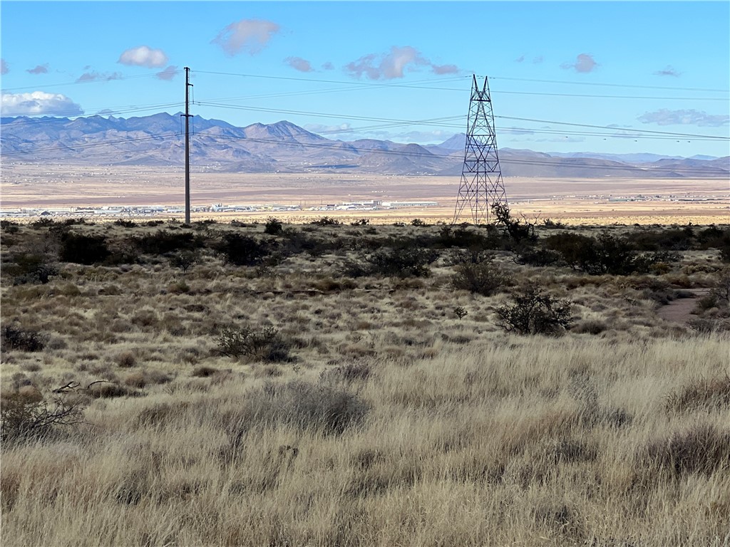 45-ac Westwind Road Kingman, AZ 86401 - Photo 4 of 24 Views to the west