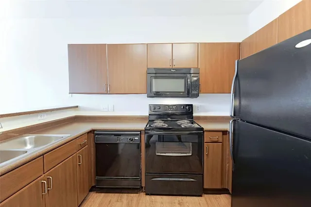 $1,079 | 12800 Center Lake Drive, Unit 225, Austin, TX 78753