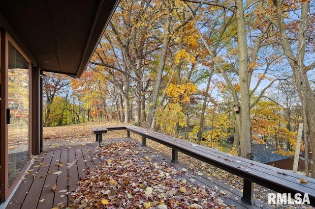 $235,000 | 4828 6th Ave Drive, Moline, IL 61265