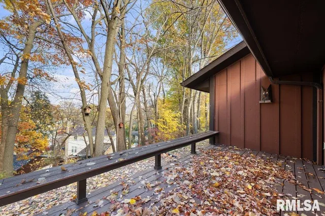 $235,000 | 4828 6th Ave Drive, Moline, IL 61265