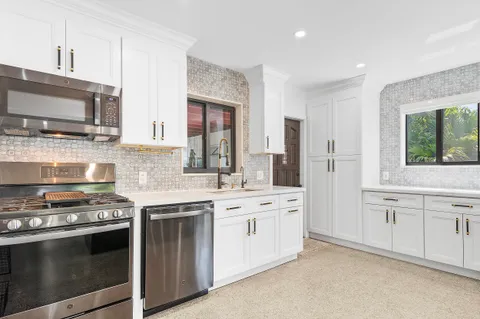 $825,000 | 901 Guava Isle, Fort Lauderdale, FL 33315