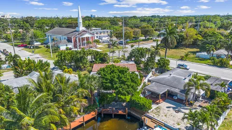 $825,000 | 901 Guava Isle, Fort Lauderdale, FL 33315