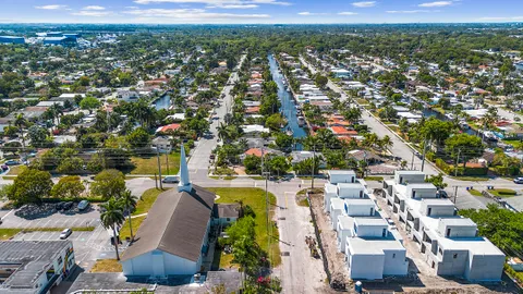 $825,000 | 901 Guava Isle, Fort Lauderdale, FL 33315