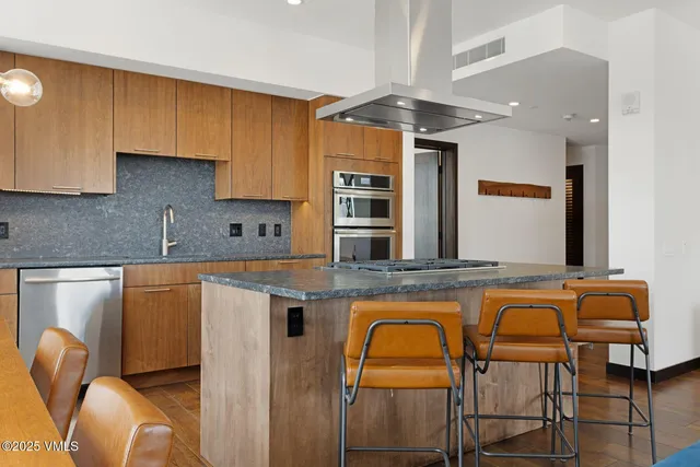 $3,000,000 | 701 West Lionshead Circle, Unit W404, Vail, CO 81657