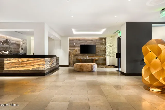 $3,000,000 | 701 West Lionshead Circle, Unit W404, Vail, CO 81657