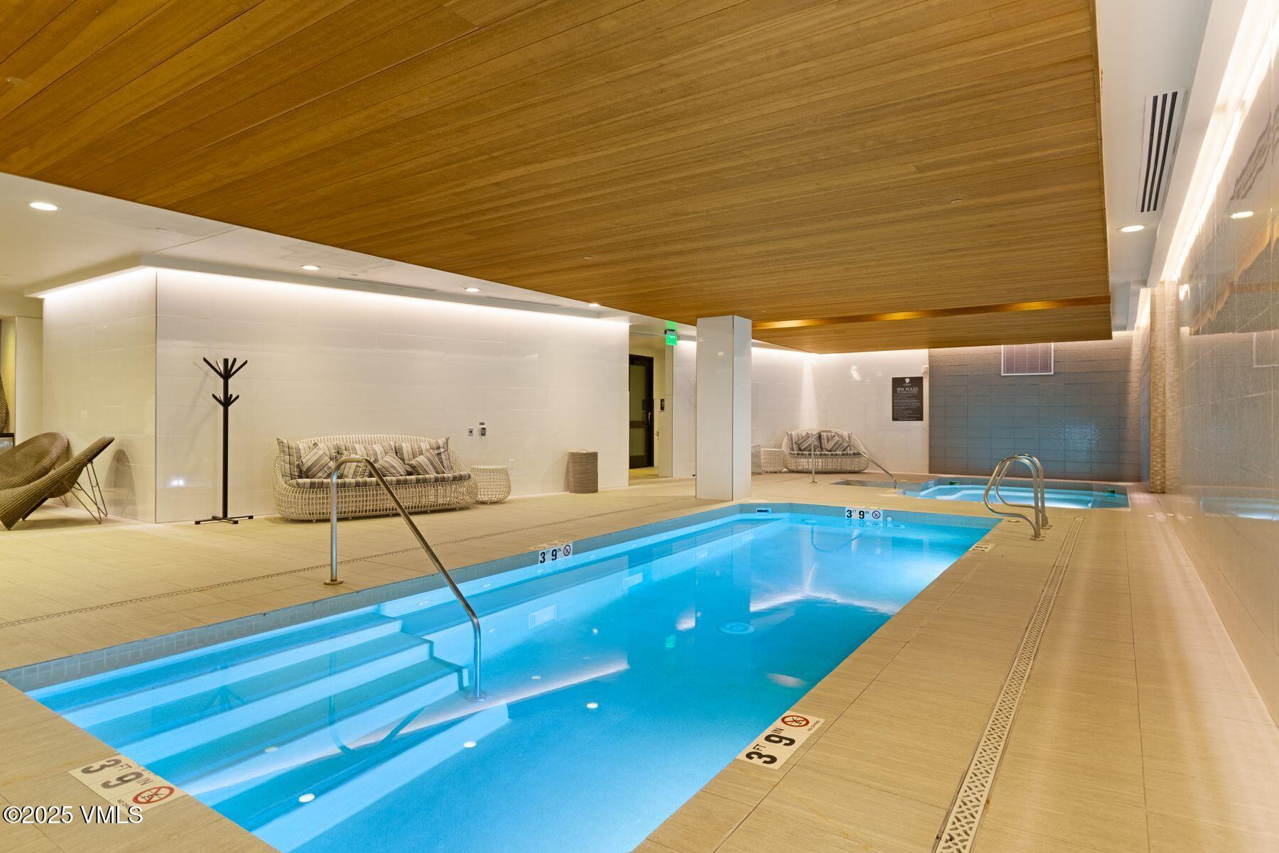 701 West Lionshead Circle, Unit W404 Vail, CO 81657 - Photo 37 of 45 photo_online_038