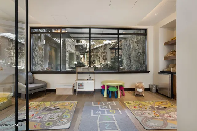 $3,000,000 | 701 West Lionshead Circle, Unit W404, Vail, CO 81657