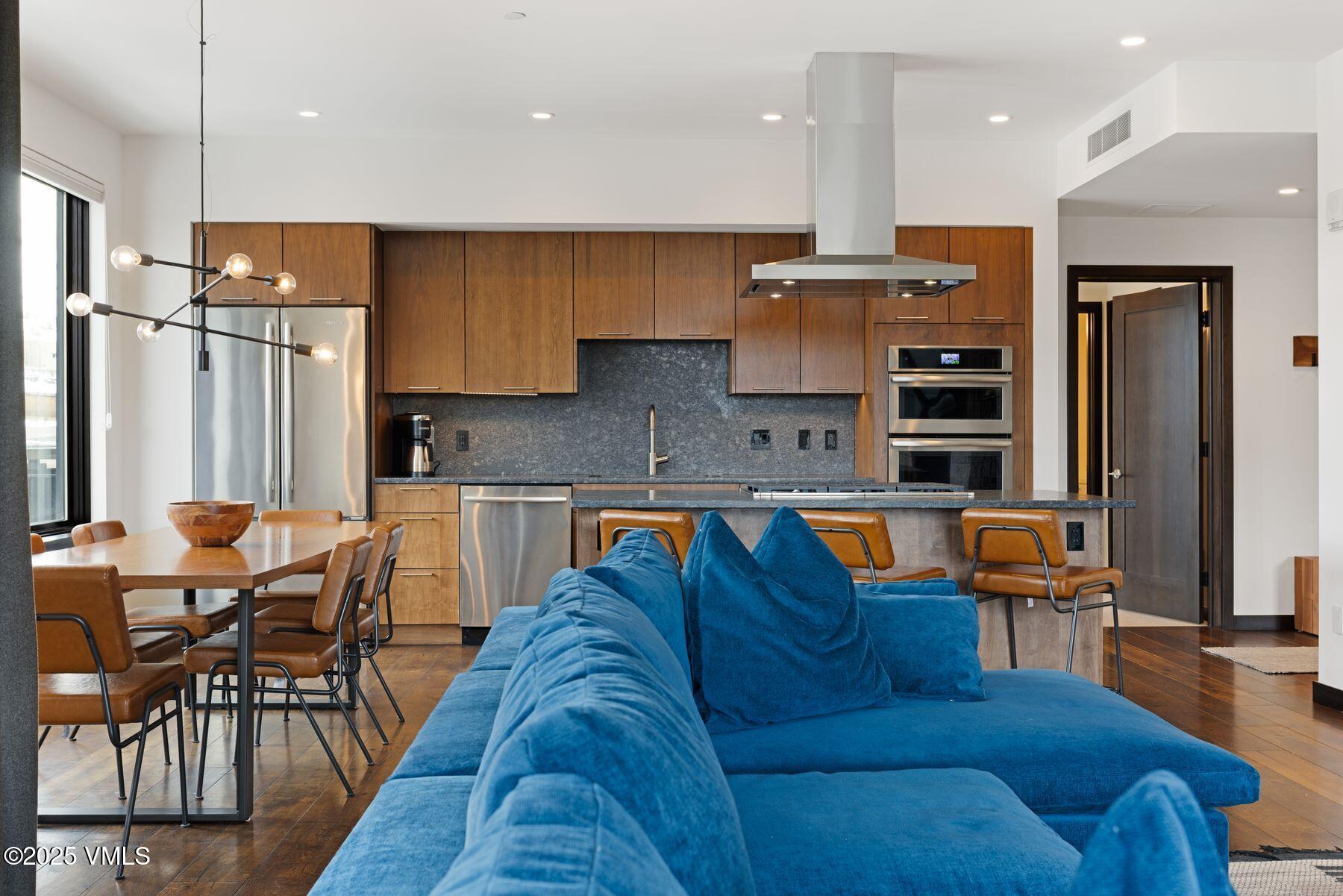 701 West Lionshead Circle, Unit W404 Vail, CO 81657 - Photo 8 of 45 photo_online_008