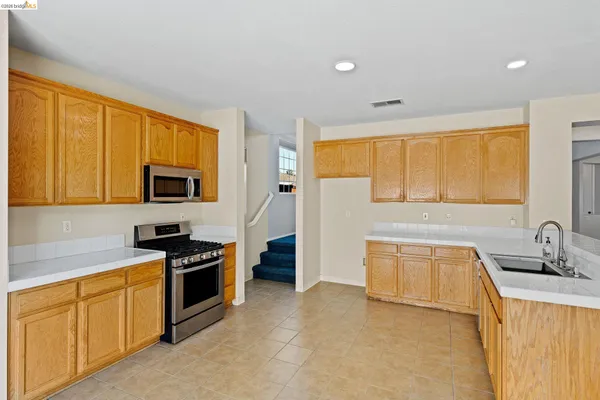 $750,000 | 5019 Fernbank Way, Antioch, CA 94531