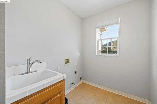 $750,000 | 5019 Fernbank Way, Antioch, CA 94531