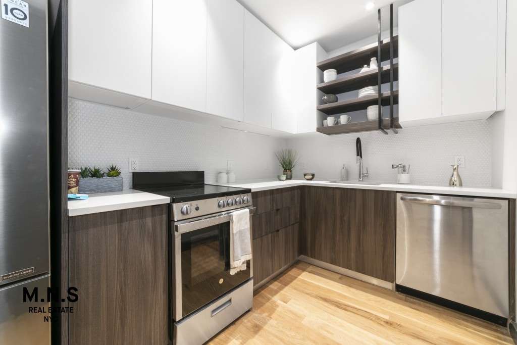 93 Linden Street, Unit J4 Brooklyn, NY 11221 - Photo 21 of 35