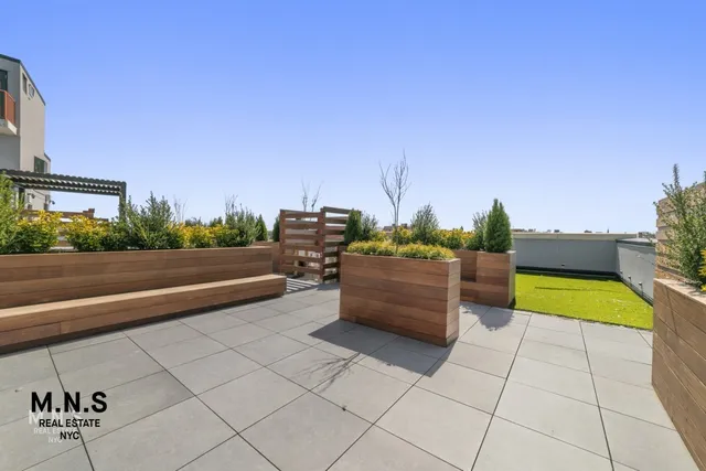 $2,724 | 93 Linden Street, Unit J4 | Bushwick