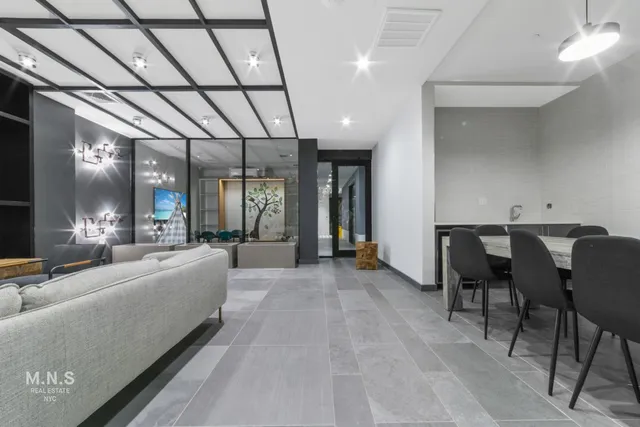 $2,724 | 93 Linden Street, Unit J4 | Bushwick