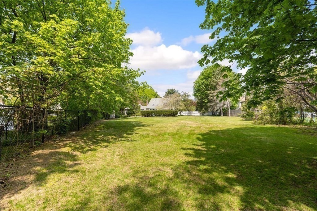 21 Berkley Circle Hingham, MA 02043 - Photo 29 of 34 a view of yard with green space