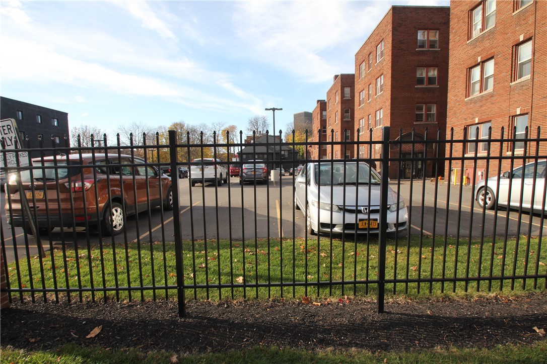 253 Alexander Street, Unit 139 Rochester, NY 14607 - Photo 15 of 18