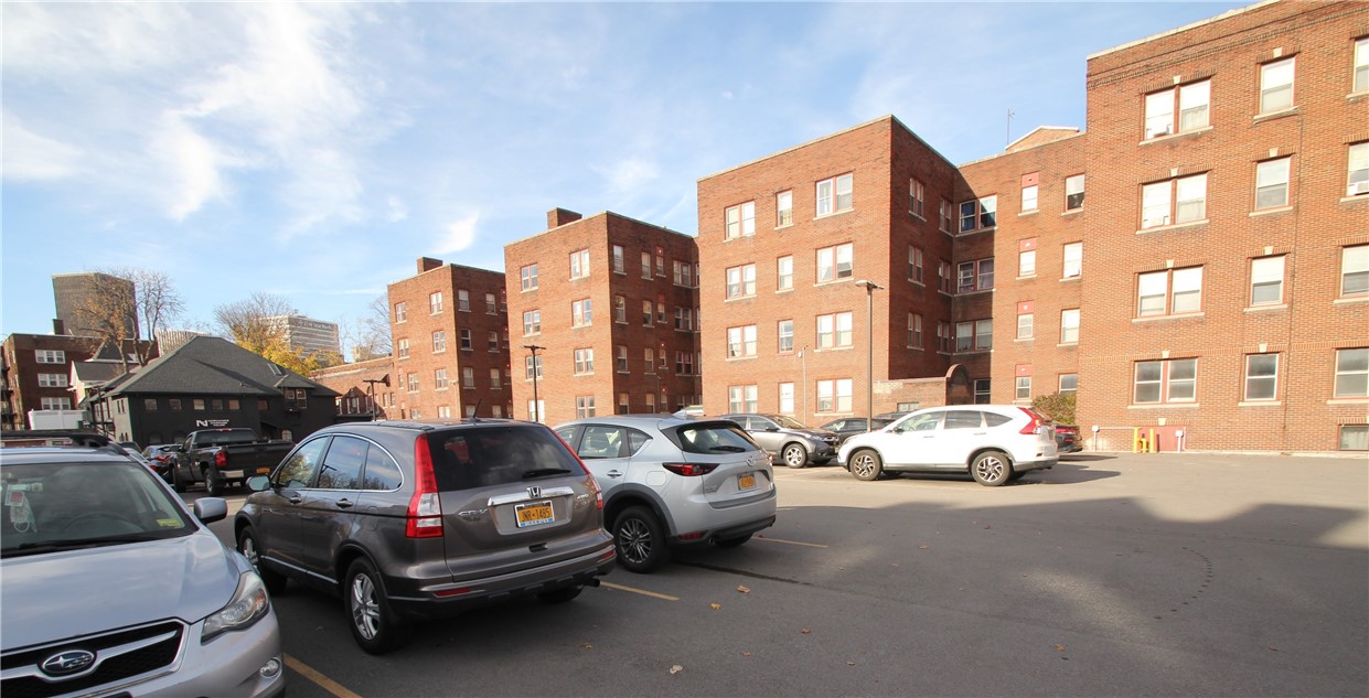 253 Alexander Street, Unit 139 Rochester, NY 14607 - Photo 16 of 18