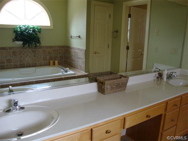 13009 Chipstead Road Chester, VA 23831 - Photo 12 of 24