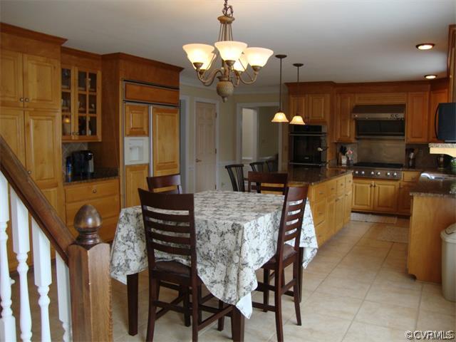 13009 Chipstead Road Chester, VA 23831 - Photo 8 of 24