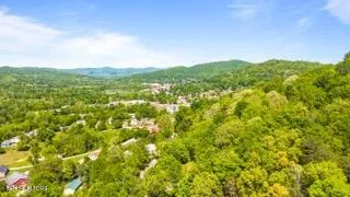 $180,000 | 1958 Branam Hill Road, Jellico, TN 37762