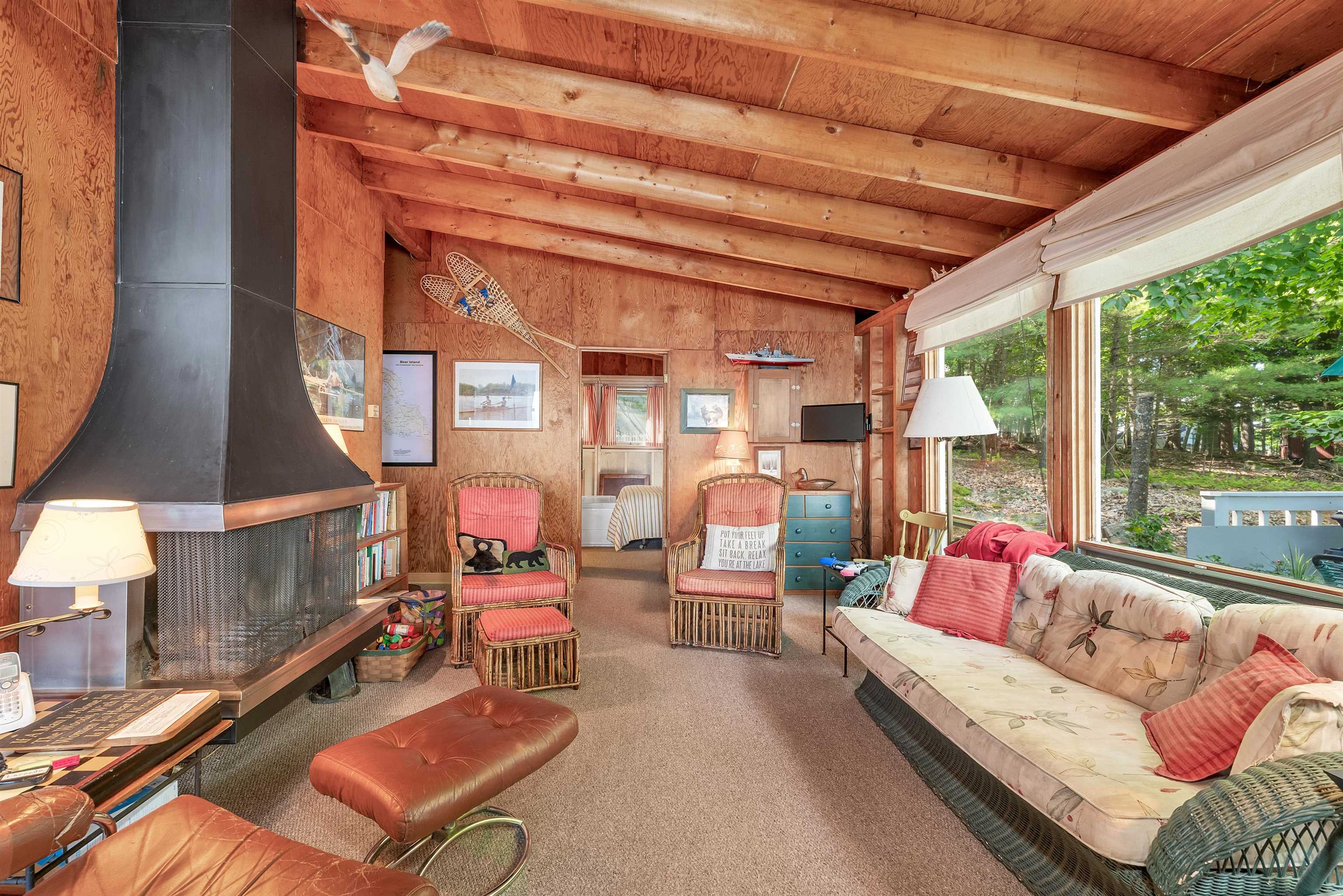 6 Bear Island Meredith, NH 03253 - Photo 18 of 40