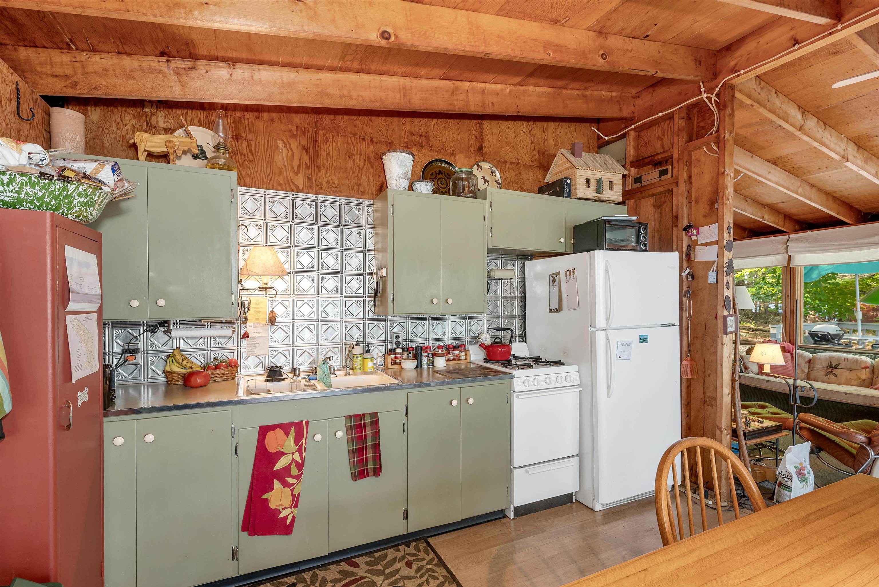 6 Bear Island Meredith, NH 03253 - Photo 22 of 40