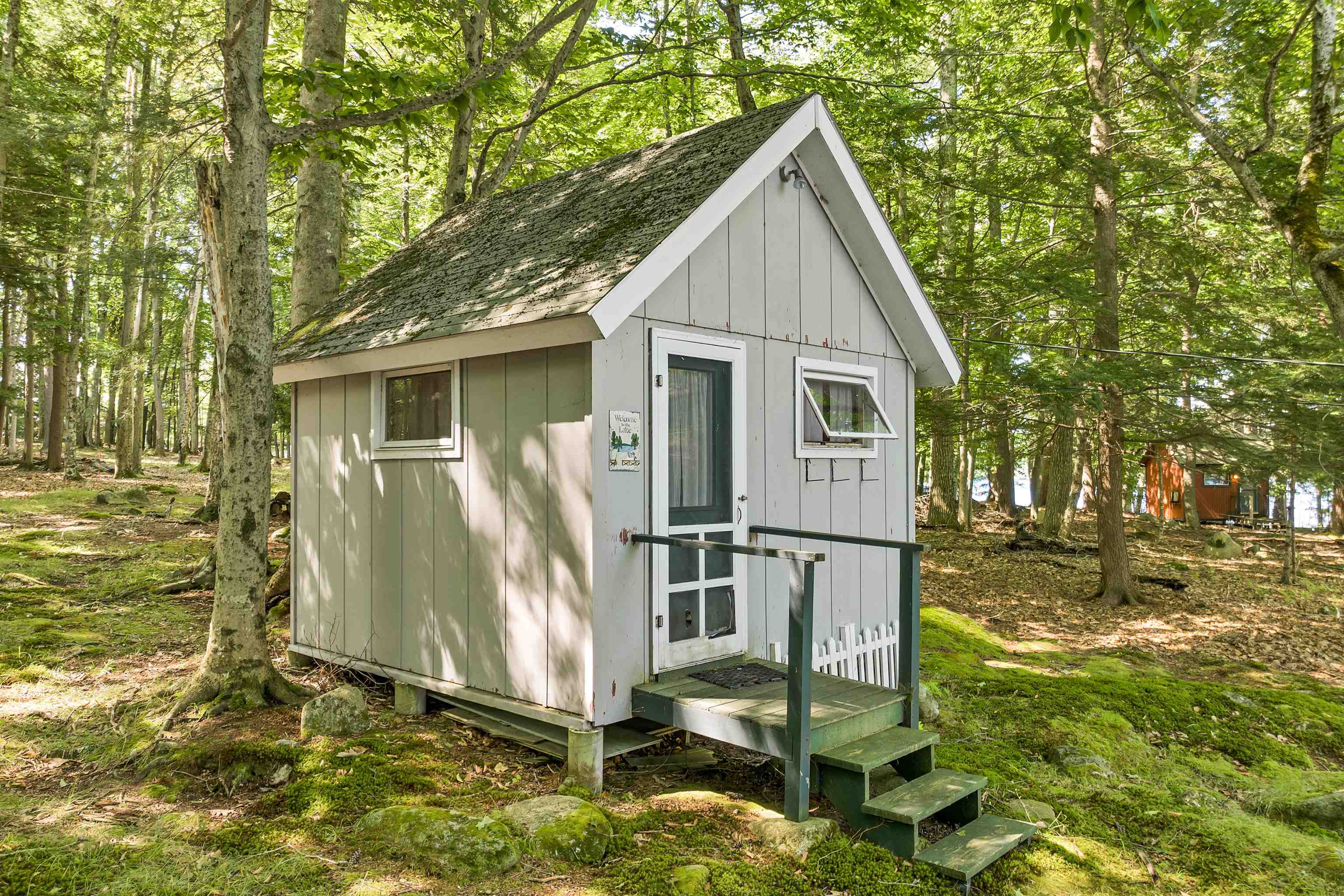 6 Bear Island Meredith, NH 03253 - Photo 31 of 40