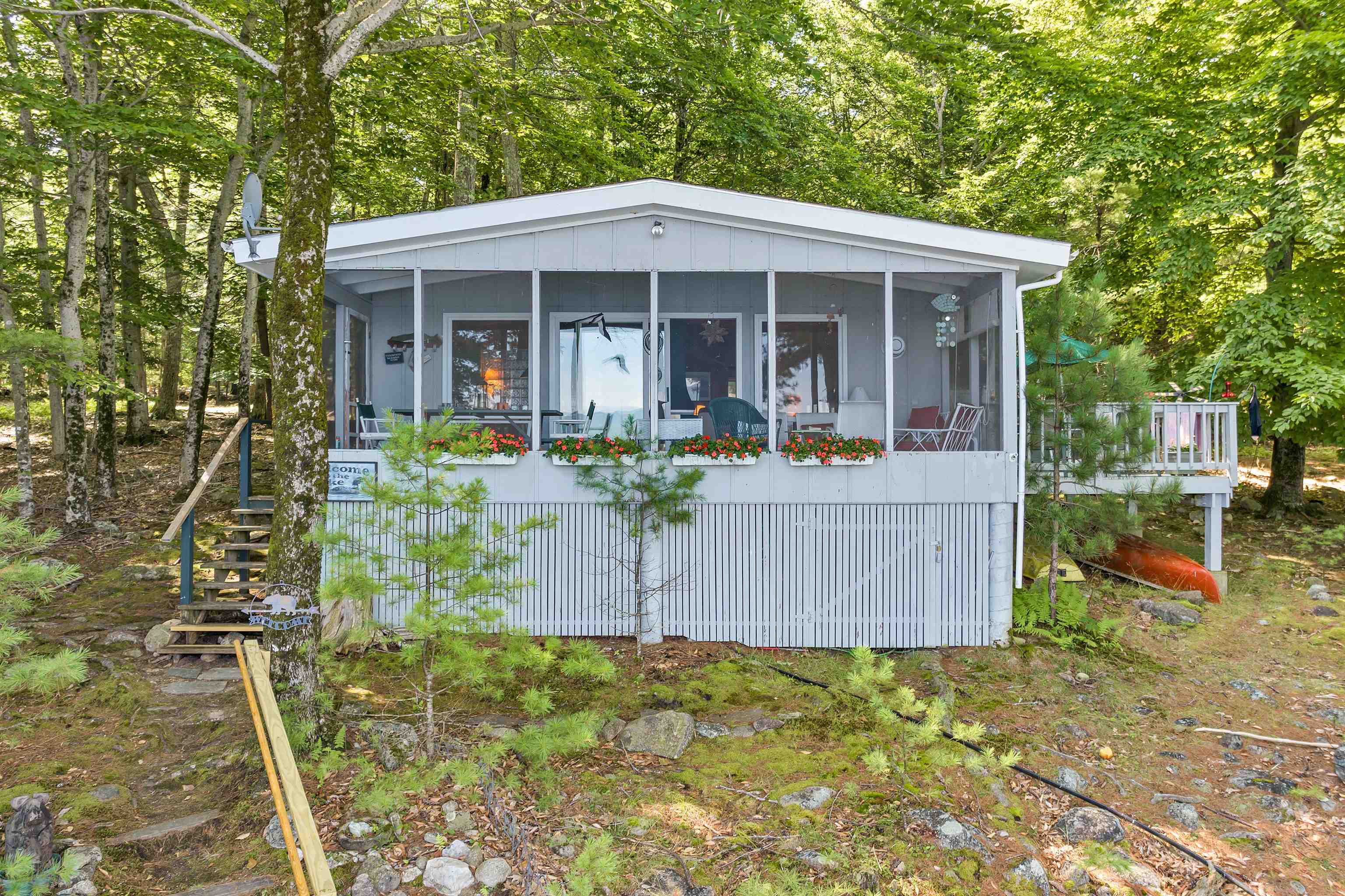 6 Bear Island Meredith, NH 03253 - Photo 10 of 40