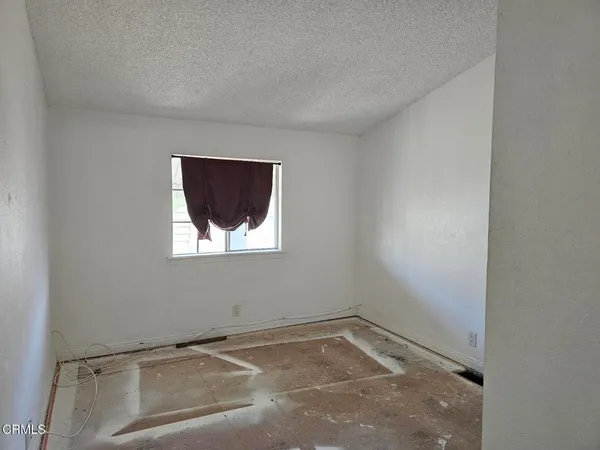 $220,000 | 360 Ibsen Place, Unit 129, Oxnard, CA 93033