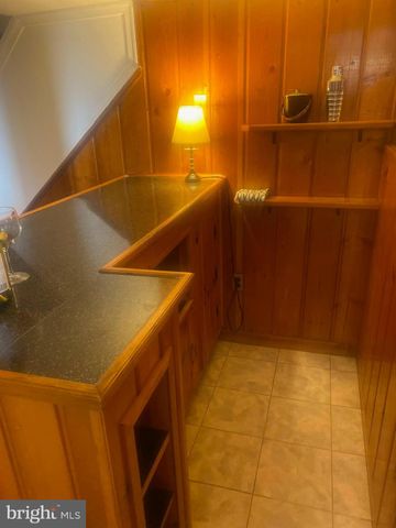 $630,000 | 4103 Taney Avenue, Alexandria, VA 22304