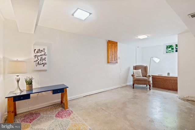 $630,000 | 4103 Taney Avenue, Alexandria, VA 22304