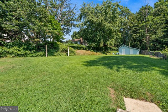 $630,000 | 4103 Taney Avenue, Alexandria, VA 22304