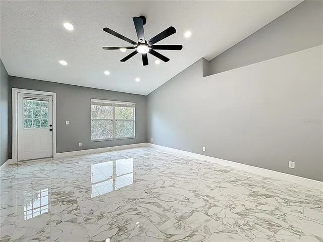 $3,500 | 697 Winding Lake Drive, Clermont, FL 34711