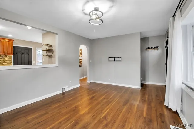 $239,900 | 5048 Roseview Avenue, Hamburg, NY 14219