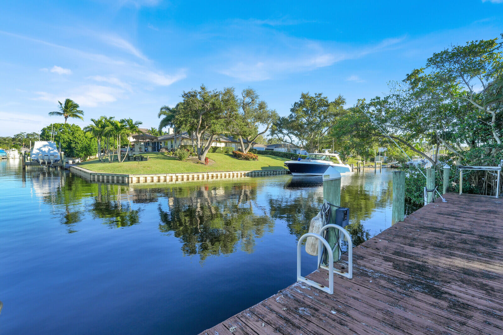 12980 Prosperity Farms Road Palm Beach Gardens, FL 33410 - Photo 2 of 55 Dock/canal frontage