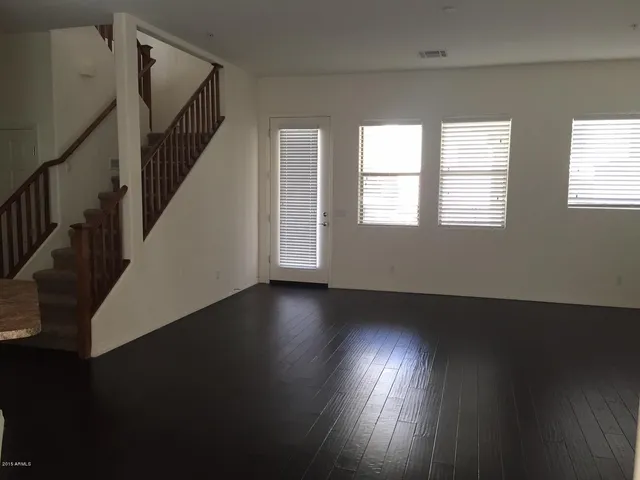 $2,595 | 1502 East Dunlap Avenue, Unit 12, Phoenix, AZ 85020