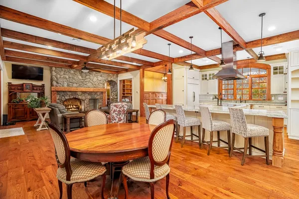 $2,995,000 | 210 Indian Hill Road, Groton, MA 01450