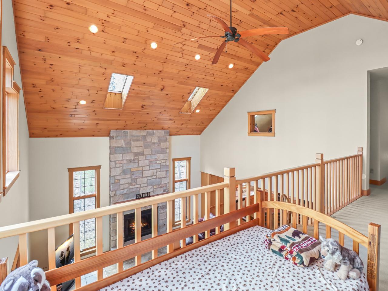 4684 Bayview Drive Rhinelander, WI 54501 - Photo 19 of 39 Gallery Image 19