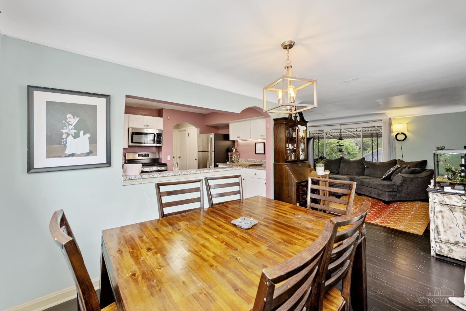 6611 Stewart Road Cincinnati, OH 45236 - Photo 7 of 37 Gallery Image 7