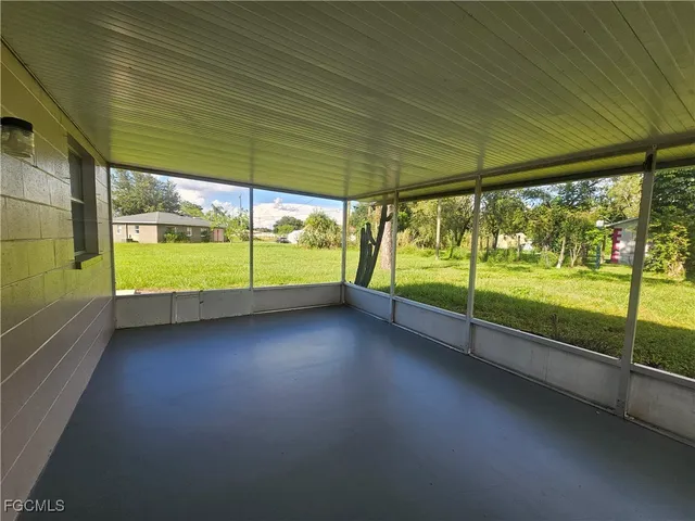 $1,100 | 918 Gerald Avenue, Lehigh Acres, FL 33936