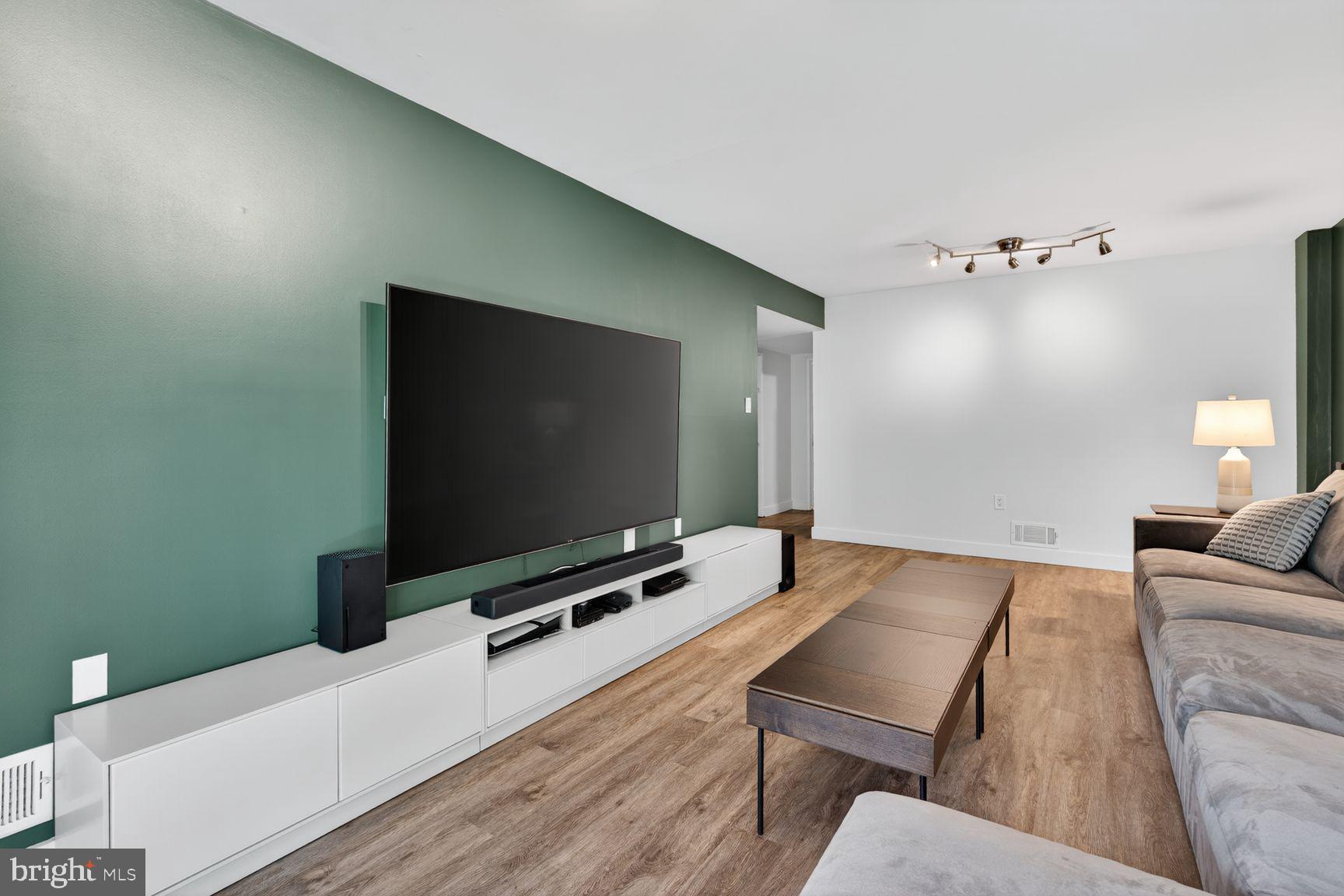 11131 Saffold Way Reston, VA 20190 - Photo 16 of 25