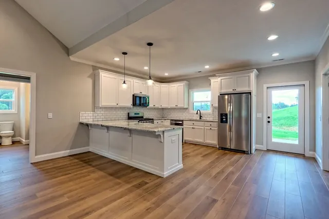 $429,900 | 83 Mctyeire Drive, Young Harris, GA 30582