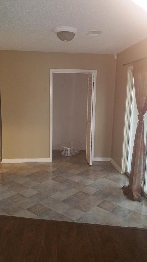6280 Rolling Fork Road, Unit 307 North Charleston, SC 29406 - Photo 4 of 7 20180213_162132