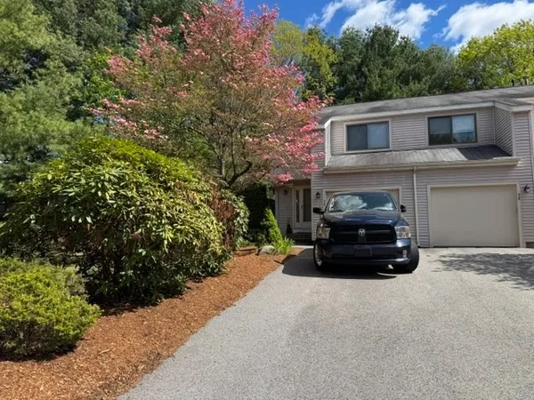 $379,900 | 32 Samuel Drive, Unit 32, Grafton, MA 01536