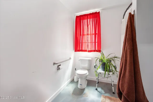 $2,400,000 | 171 Hill Street, Troy, NY 12180