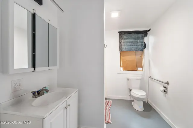 $2,400,000 | 171 Hill Street, Troy, NY 12180