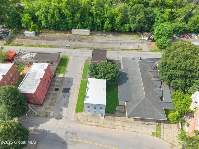 $2,400,000 | 171 Hill Street, Troy, NY 12180